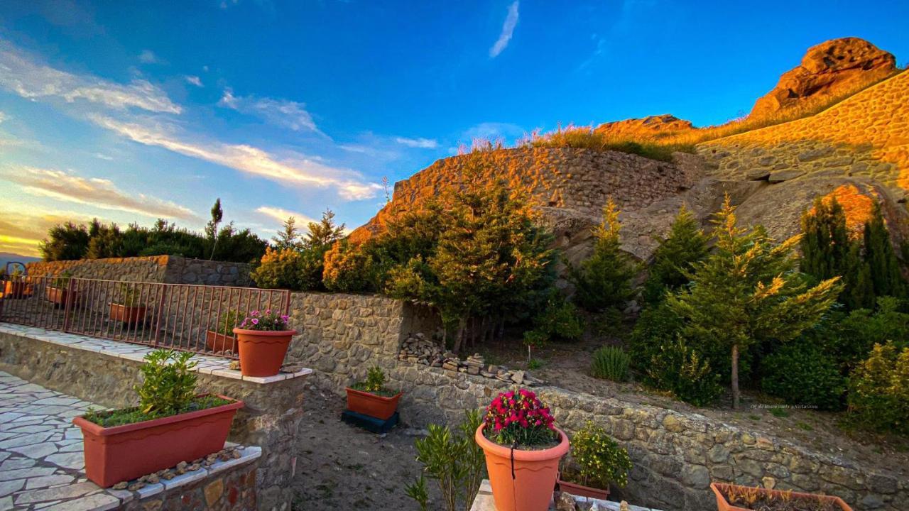 Bed and Breakfast La Casa Del Tempo Cerami Exterior foto